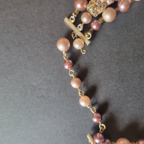 Vintage Multi-Strand Purple Pearl & Gold Tone Beaded Necklace - Picture 5 of 7